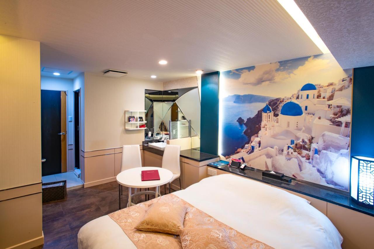 Hotel Apricot (Adults Only) Hiroshima Eksteriør bilde
